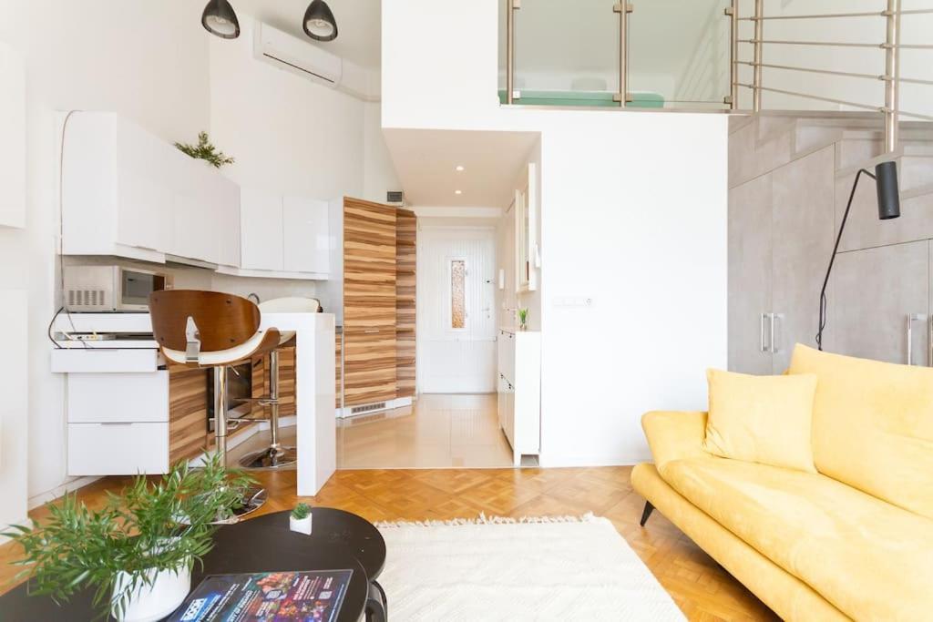 Bright Design Riverside Studio By Nw Budapeste Exterior foto