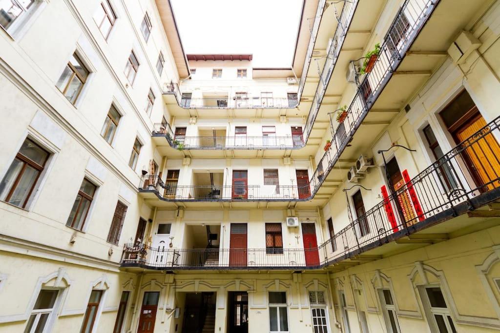 Bright Design Riverside Studio By Nw Budapeste Exterior foto